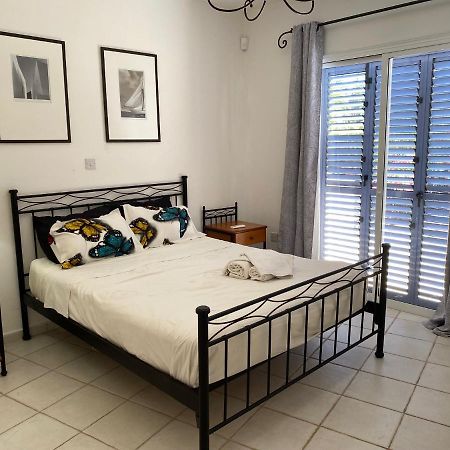 Limnaria Villas Sunny Garden Apartment パ フォス エクステリア 写真